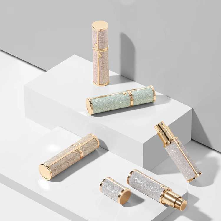 5ml Leather Perfume Atomizer Portable Liquid Cosmetics Containers Traveling Mini Perfume Refillable Bottles Empty Spray